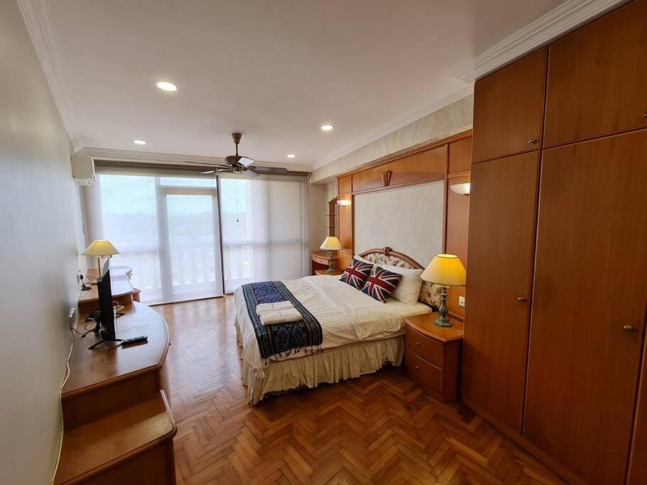 Lovely Waterfront Riverbank Suite With Pool كوشنج المظهر الخارجي الصورة